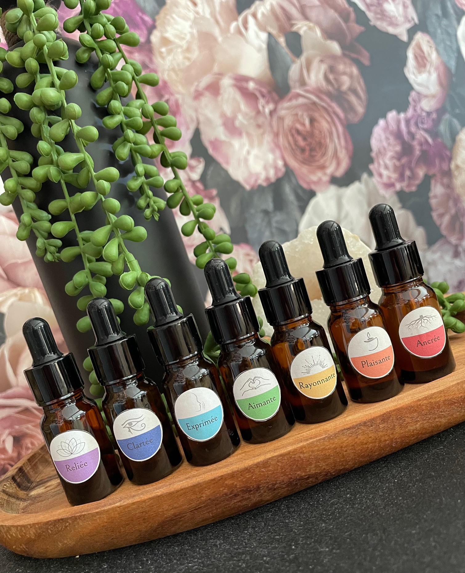 7 huiles de soins pour les 7 chakras du corps spirituel 7 huiles de soins pour les 7 chakras du corps spirituel